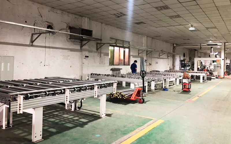 Awtomatikong Customized Panel Furniture Production Line -01 (12)