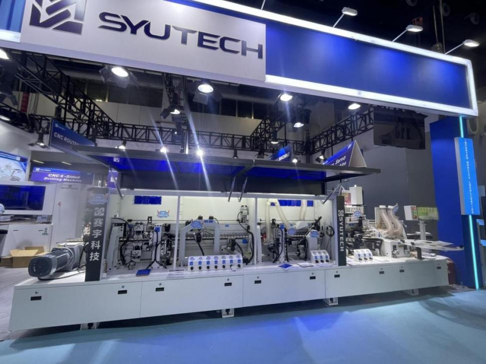 15 HK680 Servo Edge Banding Machine